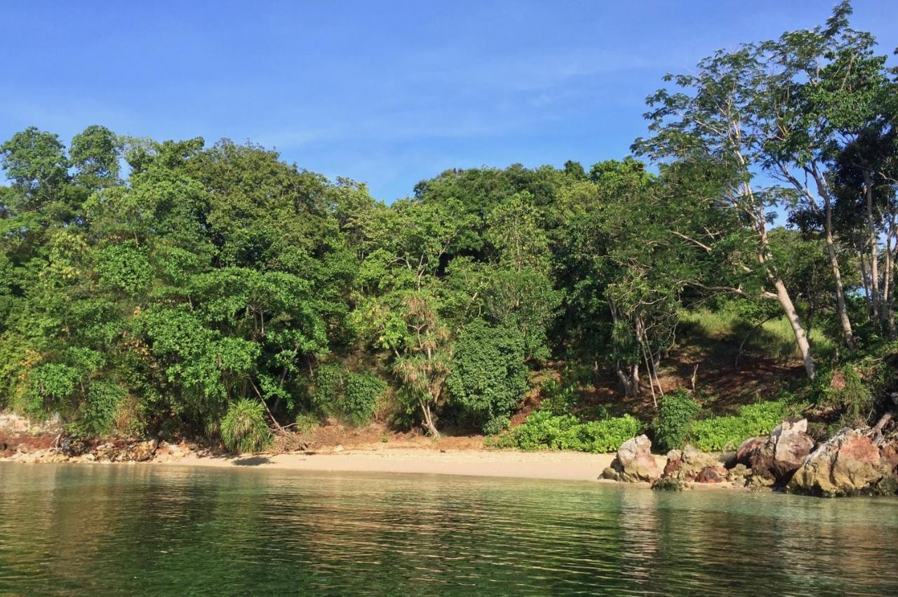 Nomad Divers Bangka Likupang Exterior foto