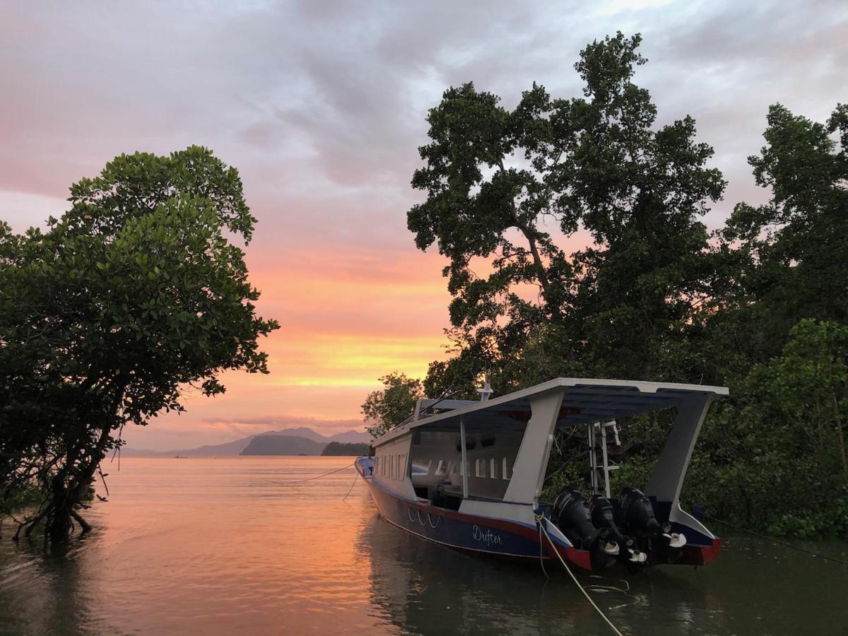 Nomad Divers Bangka Likupang Exterior foto